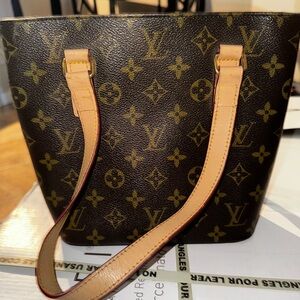 Luis Vuitton purse